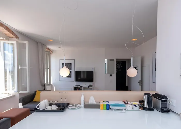 Apartment Riva Luxury Split
