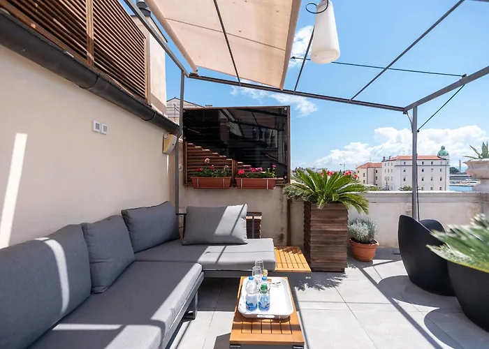 Riva Luxury Apartment Split