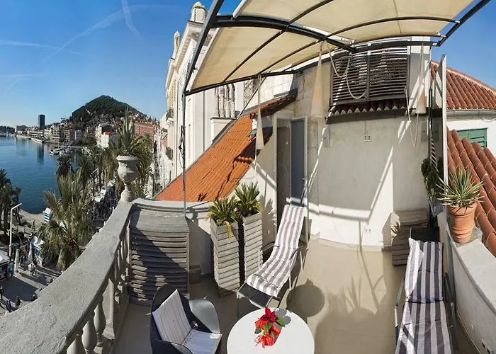 Riva Luxury Apartment Split