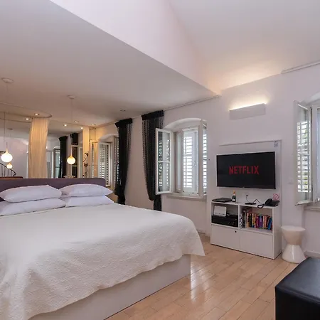 Apartament Riva Luxury *