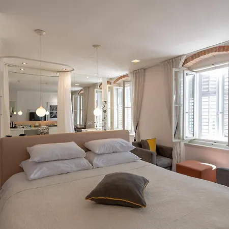 Riva Luxury * سبليت