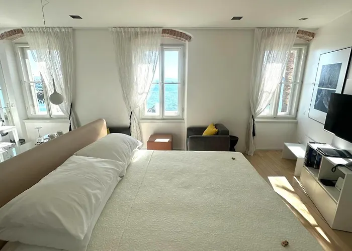 Riva Luxury ספליט