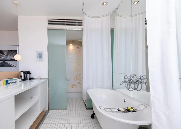 Riva Luxury ספליט